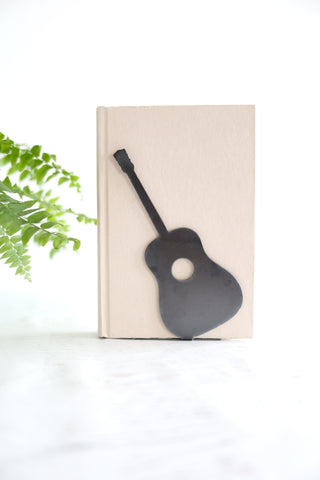 Guitar Bookend