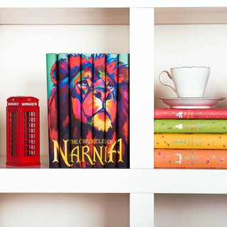 The Chronicles of Narnia, C. S. Lewis’s seven-part fantasy masterpiece, has been transporting young readers to the land of Narnia for over 50 years. Juniper Books’ custom jackets feature an original painting by the artist Detour (Thomas Evans) of a lion, inspired by the series' famous character. A great gift for kids.