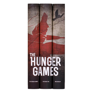 Suzanne Collins' gripping Hunger Games trilogy as a hardcover box set with stunning custom jackets makes a perfect gift for any fan. Beautiful addition to your shelves!